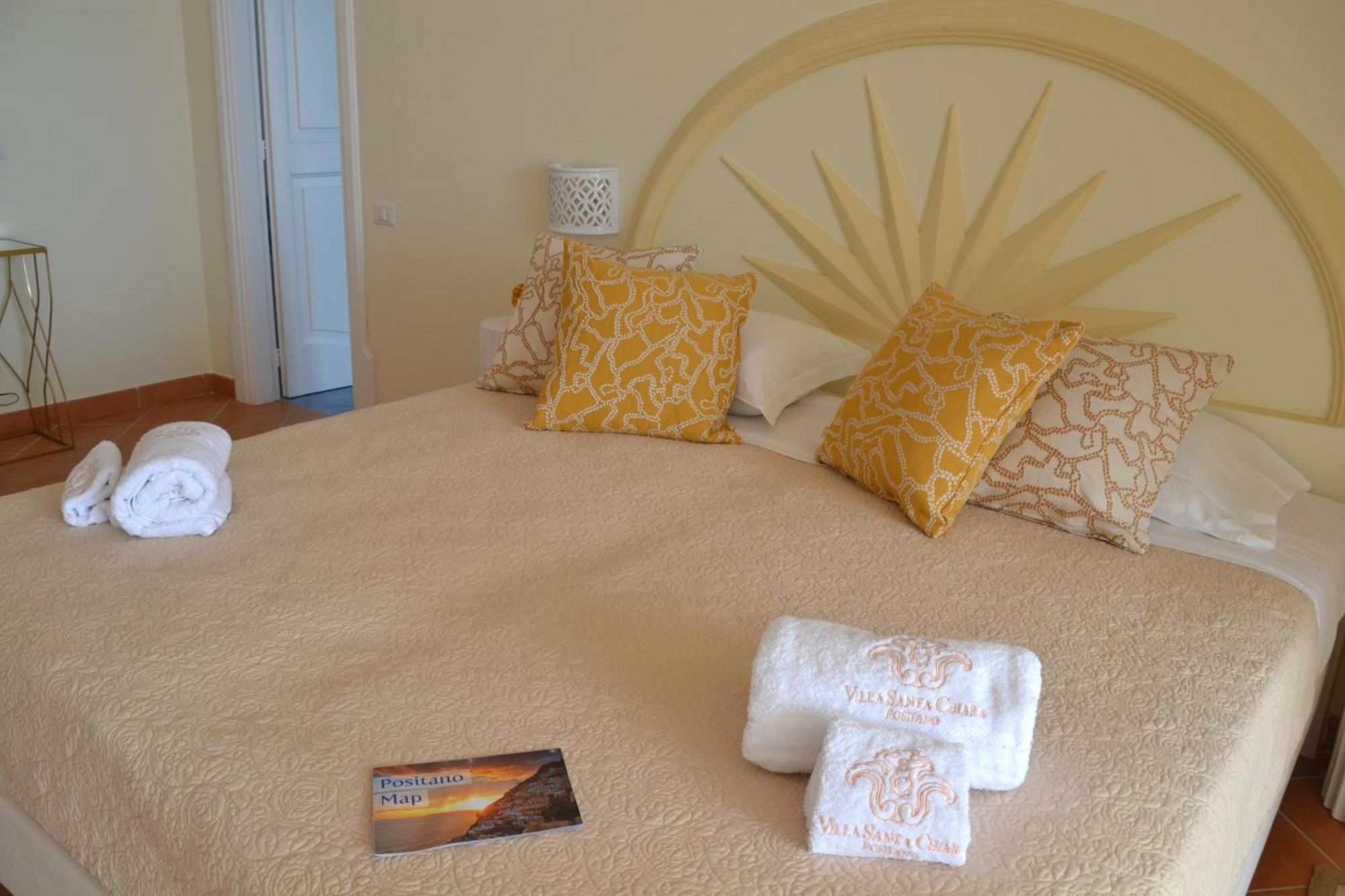 Villa Santa Chiara Positano Suites Quarto foto