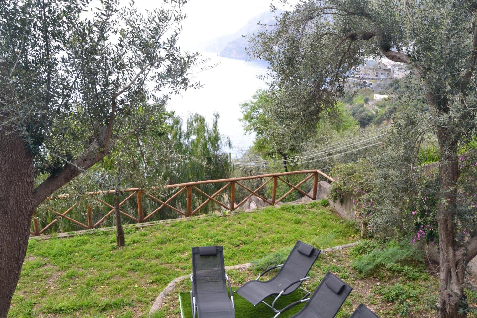 Villa Santa Chiara Positano Suites Quarto foto